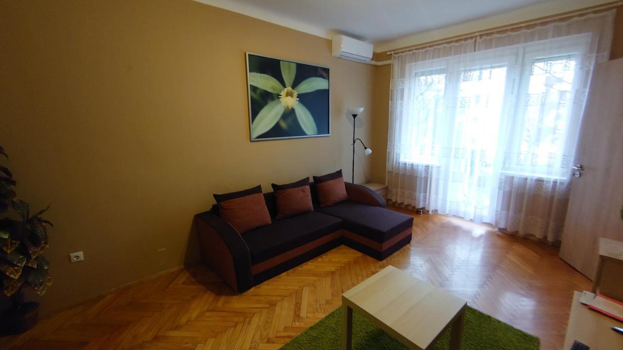 Koroesi Apartman Pécs Zewnętrze zdjęcie