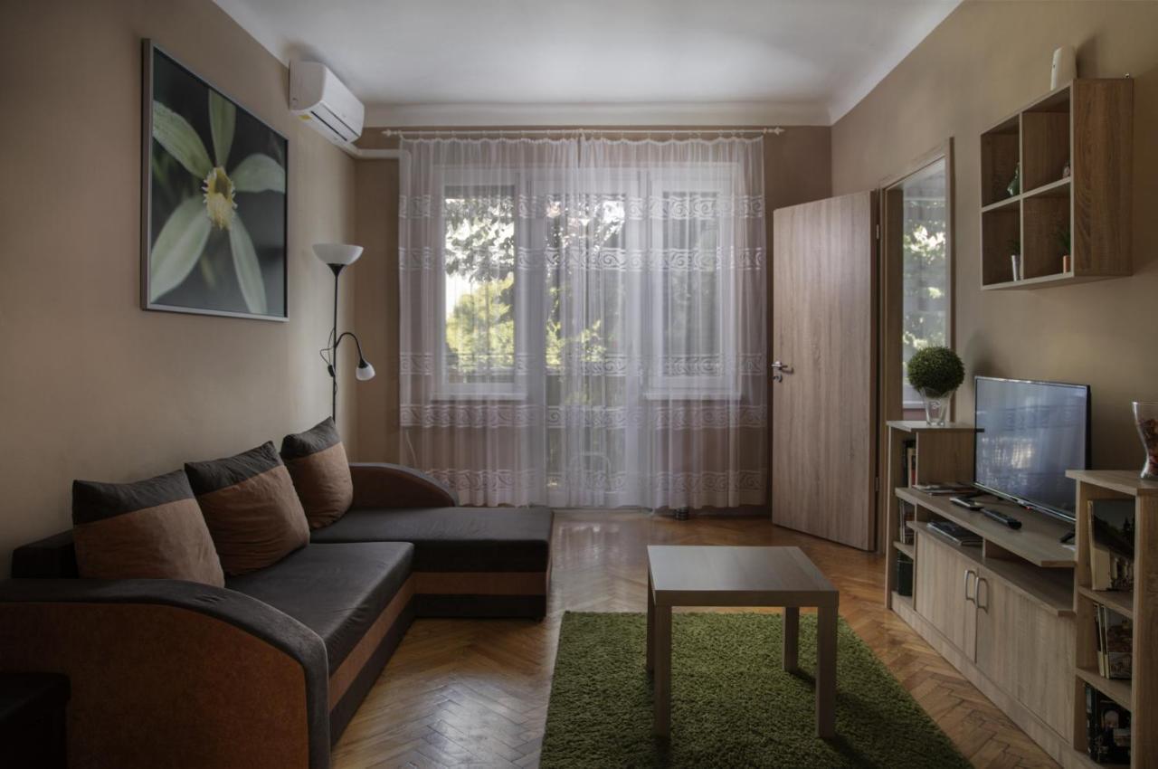 Koroesi Apartman Pécs Zewnętrze zdjęcie