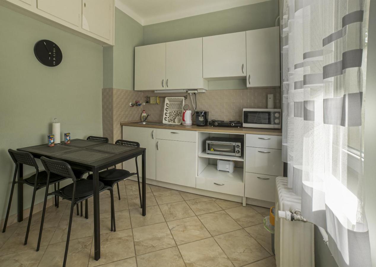 Koroesi Apartman Pécs Zewnętrze zdjęcie