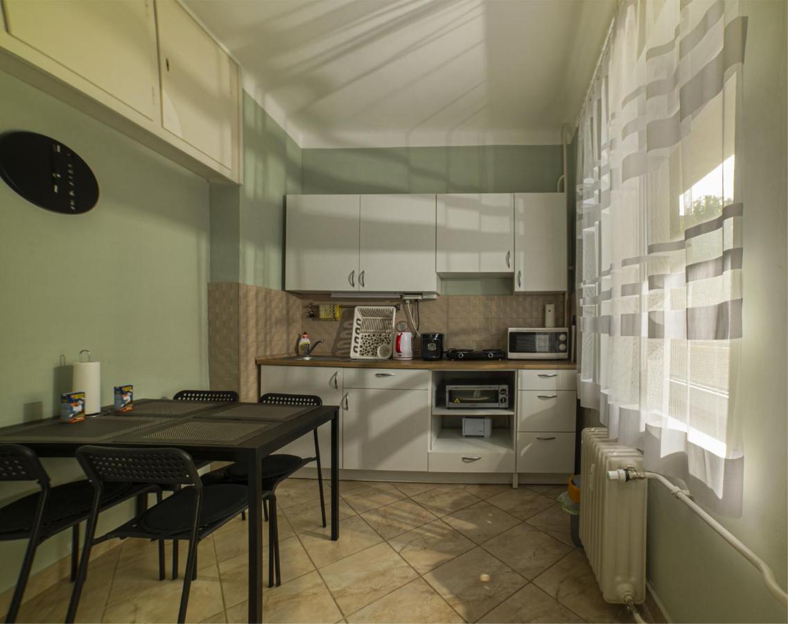 Koroesi Apartman Pécs Zewnętrze zdjęcie